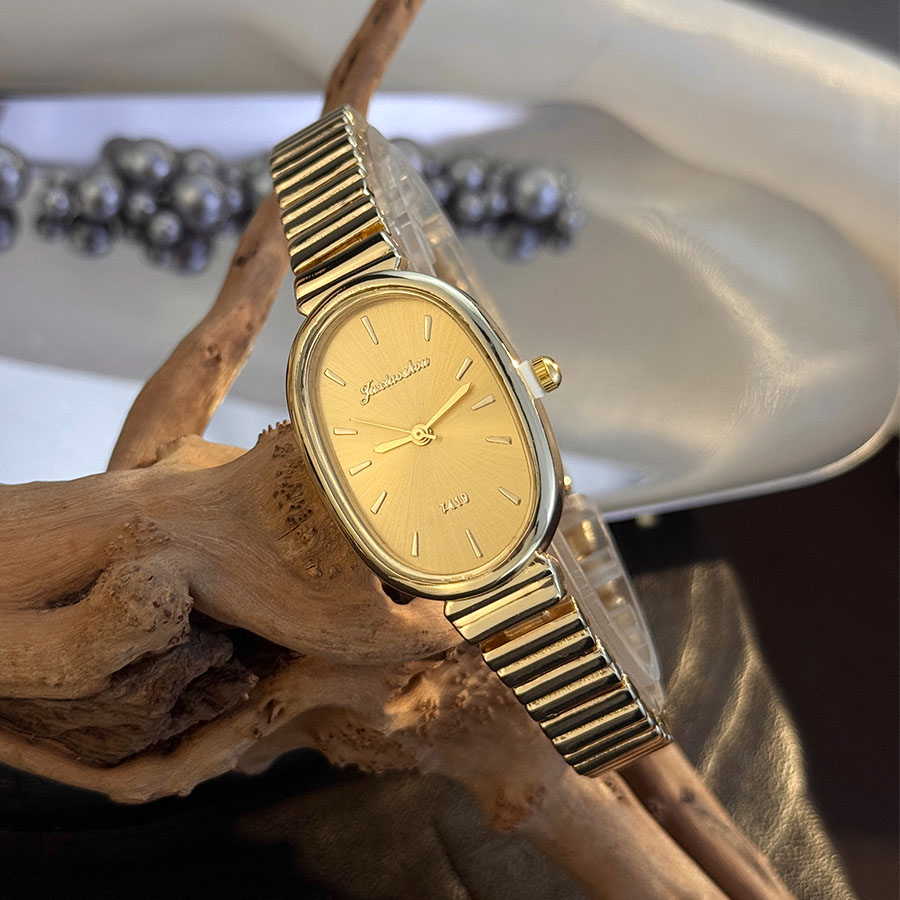 New Golden Retro Fashion Ladie - огляд і ціна Jewelry Watches Gold