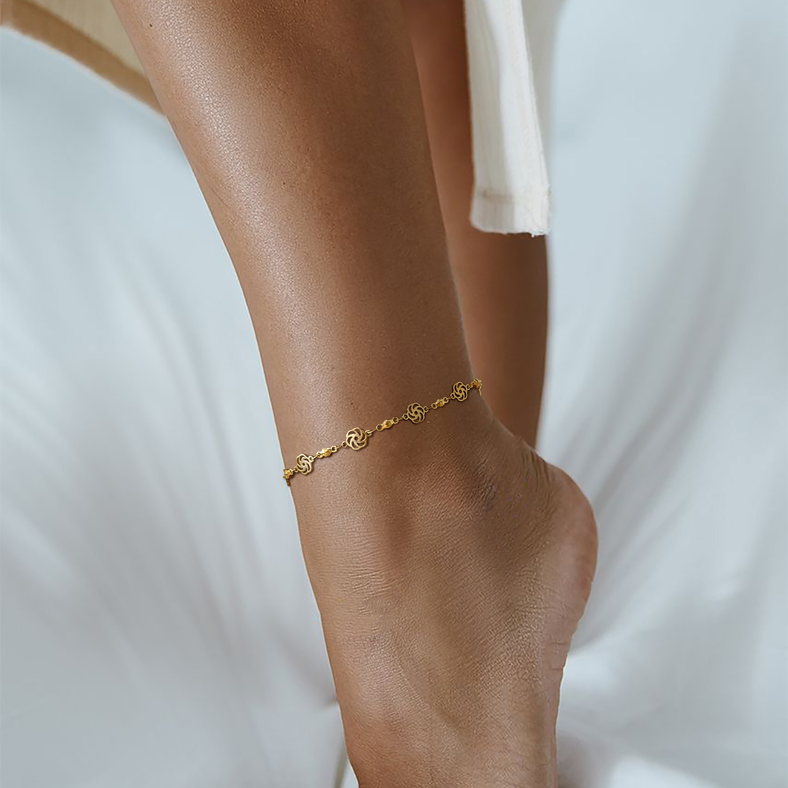 Women's Chic Hollow Rose Artle - огляд і ціна Jc Jewelry & Watches Photos