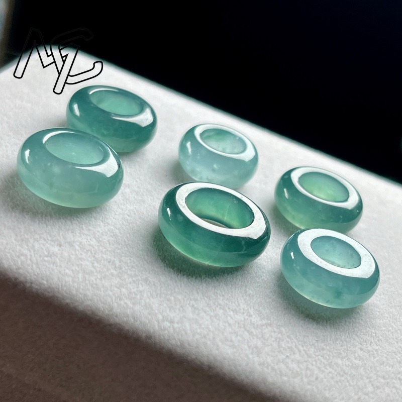 Natural Emerald Blue Water Luc - огляд і ціна Jewelry & Watches Review